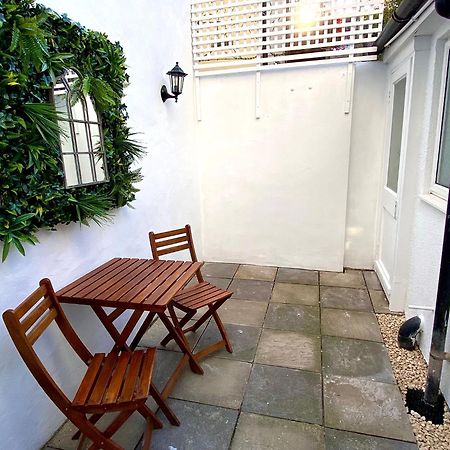 Kemptown Courtyard Apartment Brighton Exterior foto
