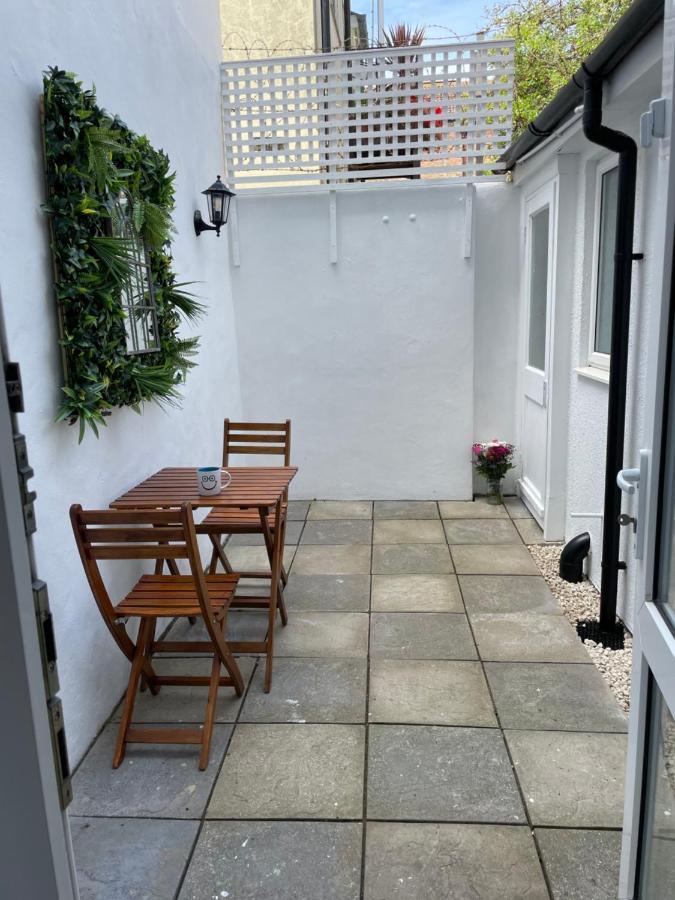 Kemptown Courtyard Apartment Brighton Exterior foto